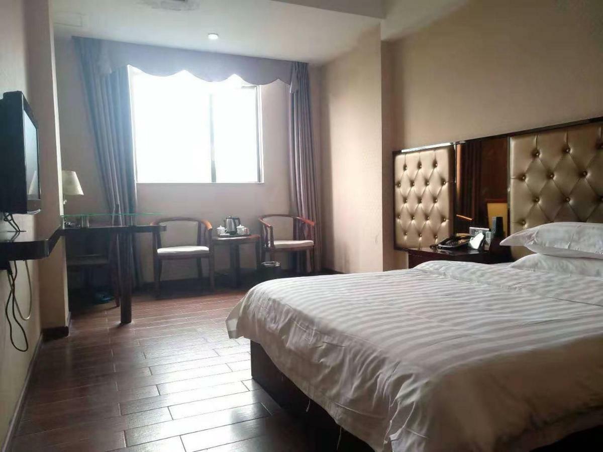 Guangzhou Jin Shun Hotel Экстерьер фото