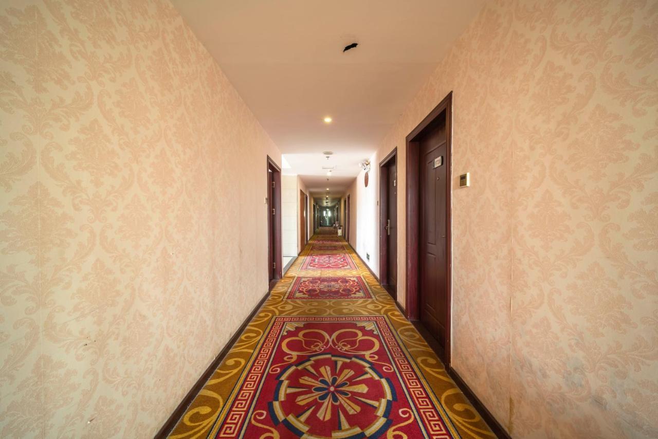 Guangzhou Jin Shun Hotel Экстерьер фото